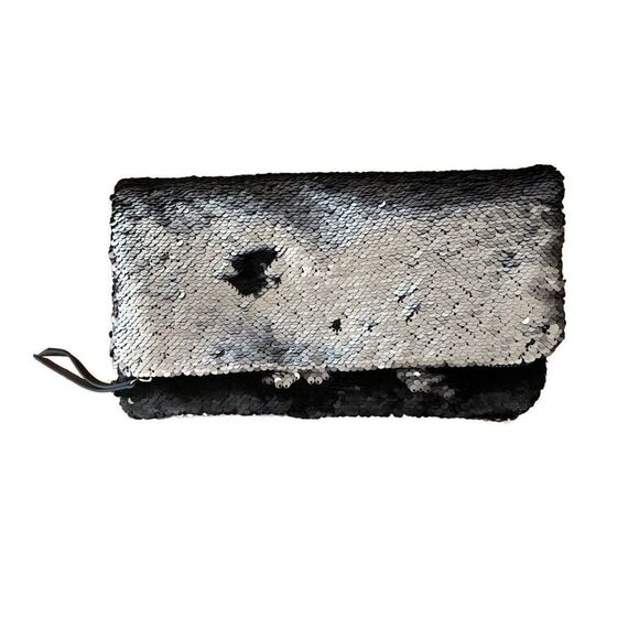 Stella and Dot All Over Reversible Sequin Clutch Zipper Closer - Picture 1 of 7